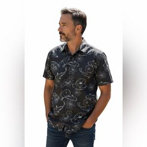 Just Attitude Black Koi Fish Floral Graphic Button Down Shirt Men’s